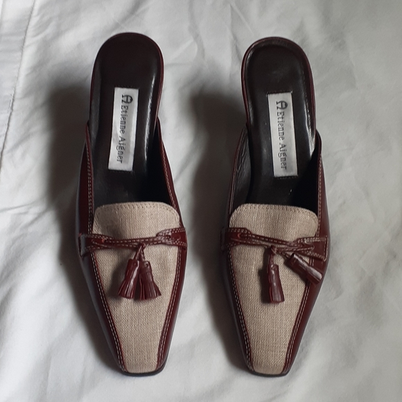 Etienne Aigner PATRICIAN Heels size 6M Leather - Picture 3 of 6